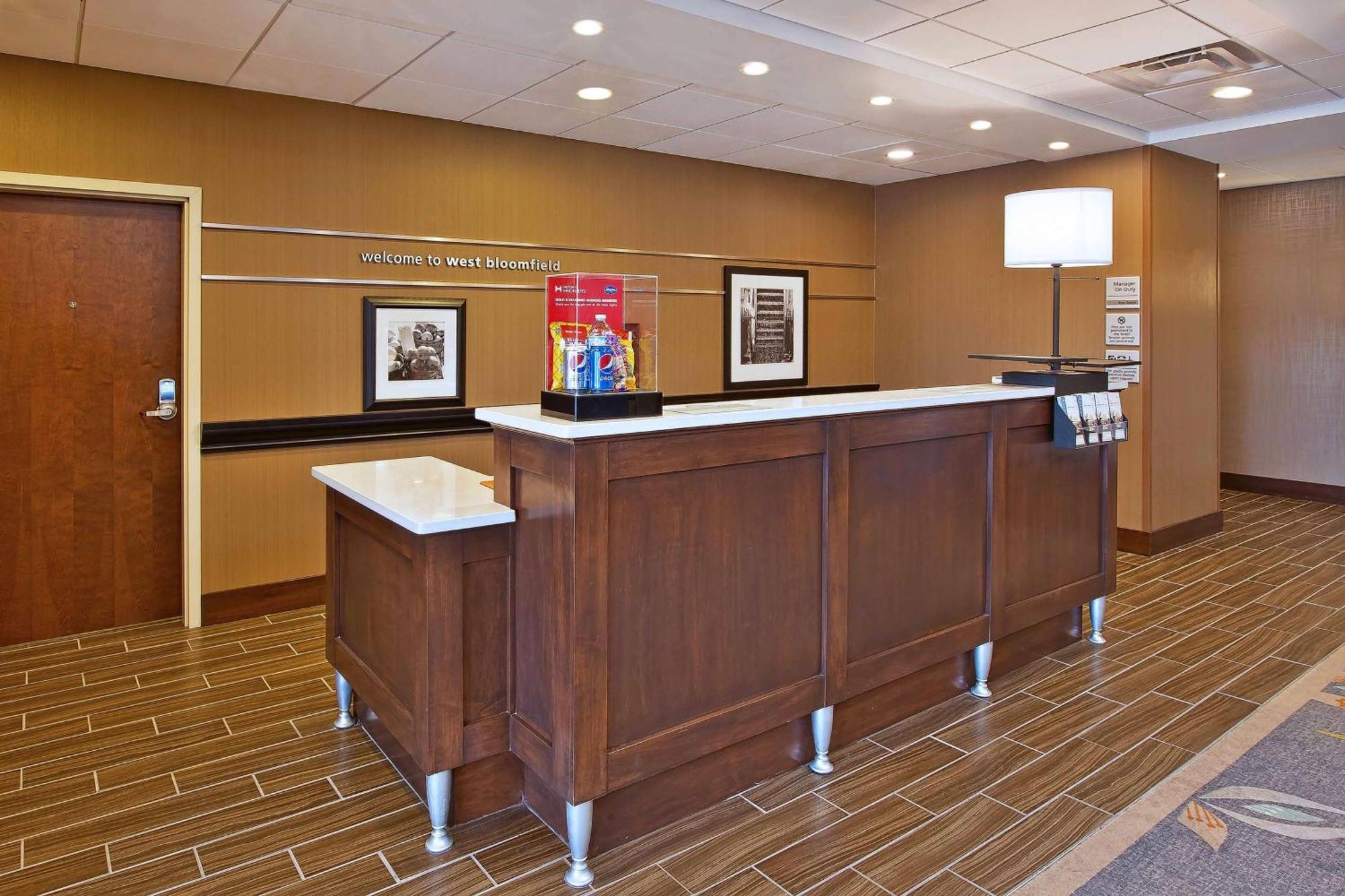 Hampton Inn By Hilton West Bloomfield Novi Farmington Hills Buitenkant foto